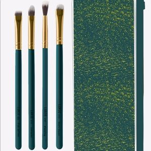 NWT Luxie Enchanted Eye Set